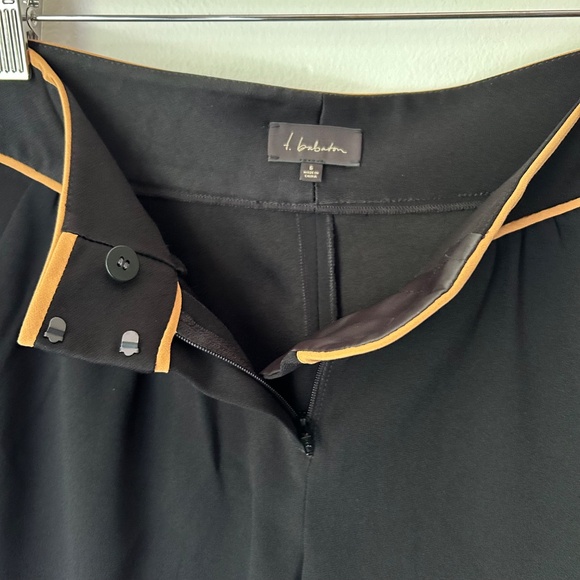 Aritzia T. Babaton Antoine Dress Shorts Black with Tan Trim and Pockets Sz 6 - Picture 4 of 7